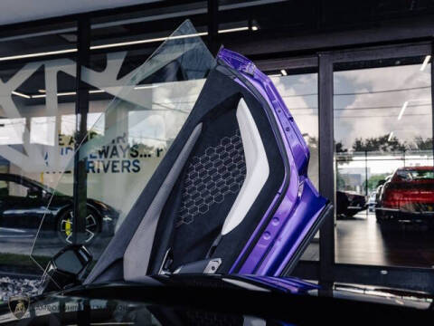 2024 Lamborghini Revuelto