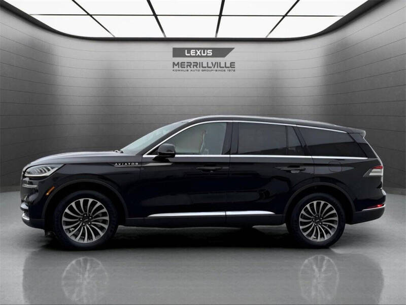 2022 Lincoln Aviator Standard