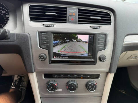 2016 Volkswagen Golf TSI SEL