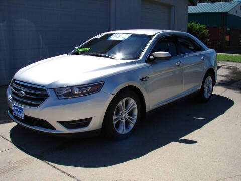 2018 Ford Taurus SEL