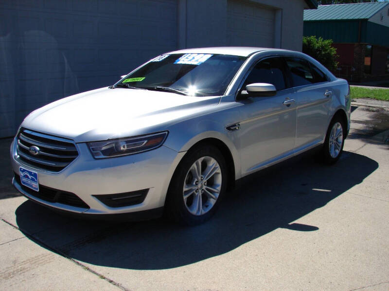 2018 Ford Taurus SEL