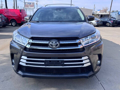 2017 Toyota Highlander XLE