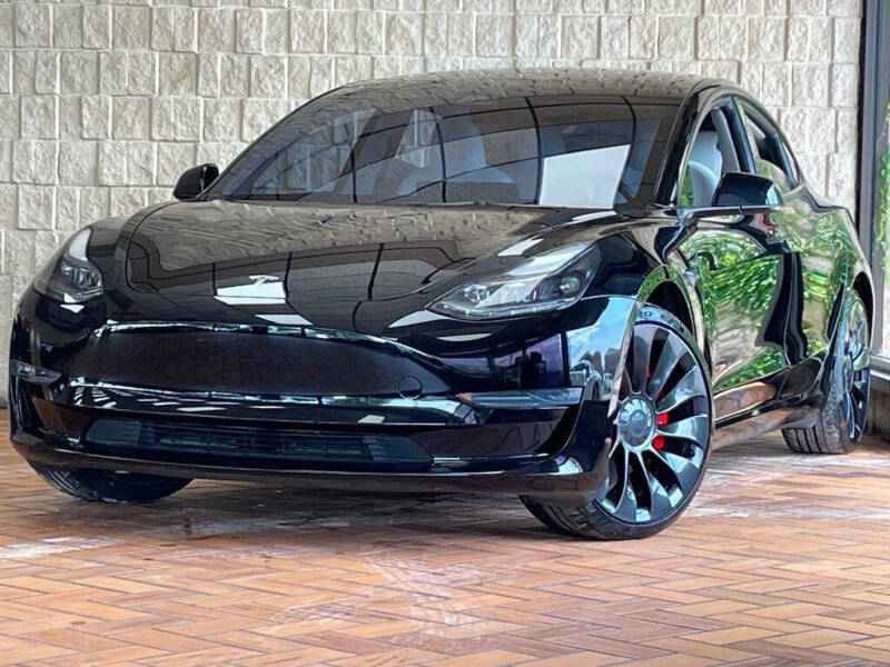 2023 Tesla Model 3 Performance