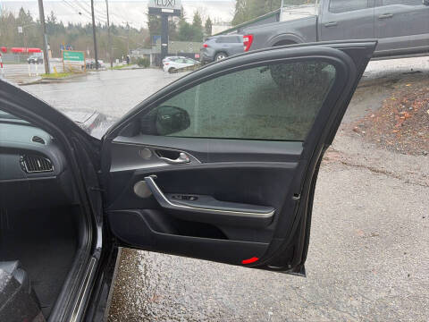 2019 Kia Stinger GT1