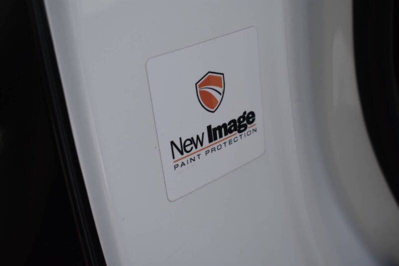 2023 Tesla Model Y Long Range - Photo 19