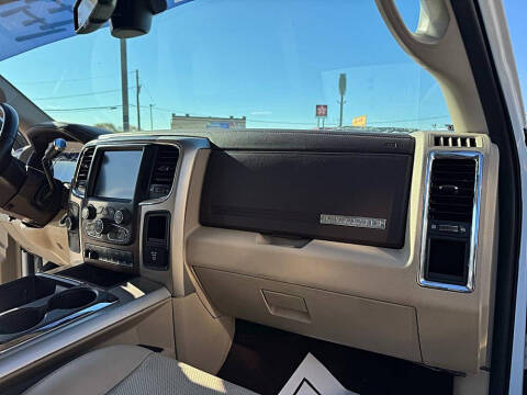 2015 RAM 3500 Laramie