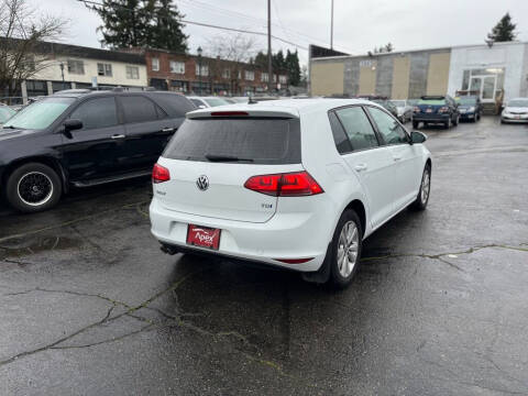 2015 Volkswagen Golf