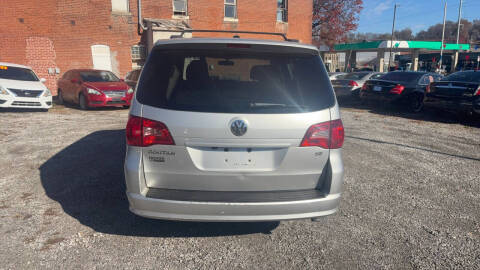 2012 Volkswagen Routan