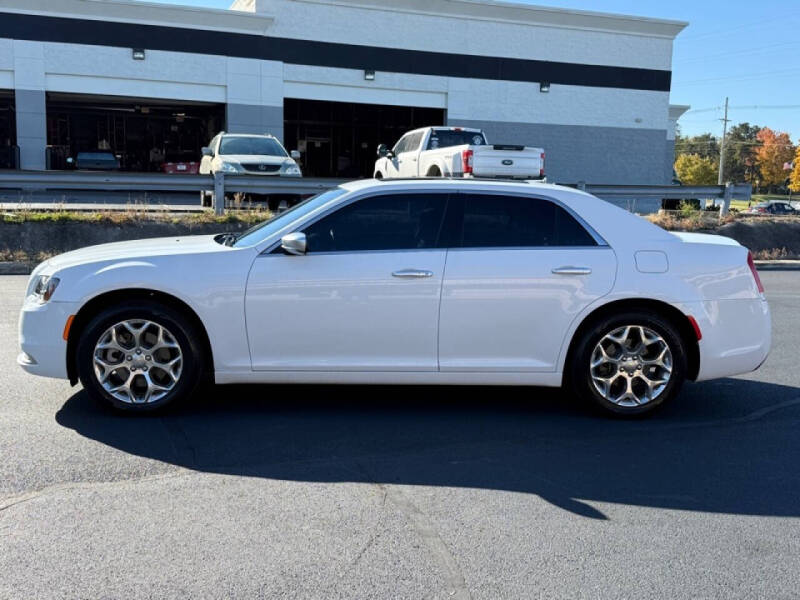 2017 Chrysler 300 C Platinum