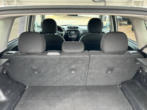 2016 Kia Soul +
