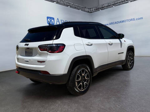 2025 Jeep Compass Trailhawk