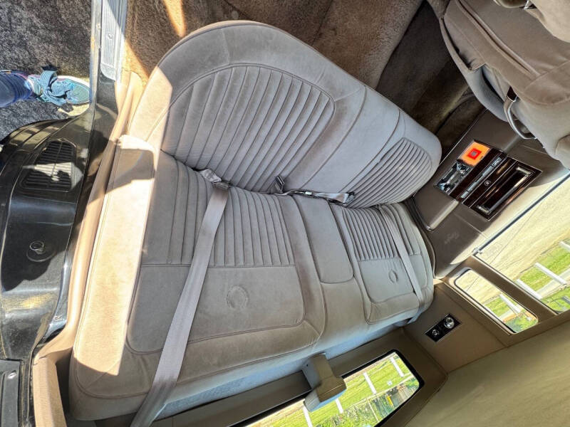 1991 Cadillac Brougham