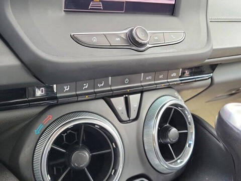 2023 Chevrolet Camaro LT