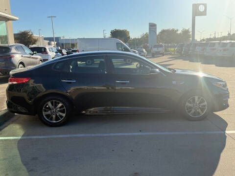 2016 Kia Optima LX Turbo