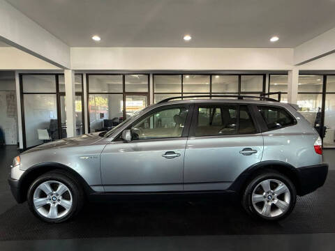 2005 BMW X3 3.0i