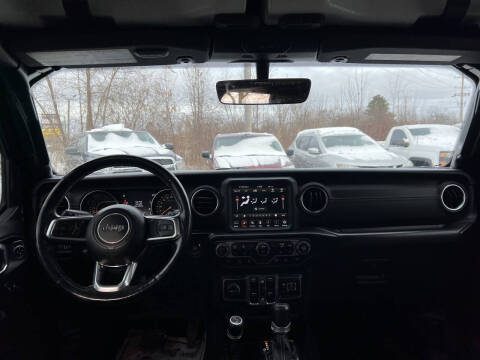 2020 Jeep Wrangler Unlimited Sahara Altitude