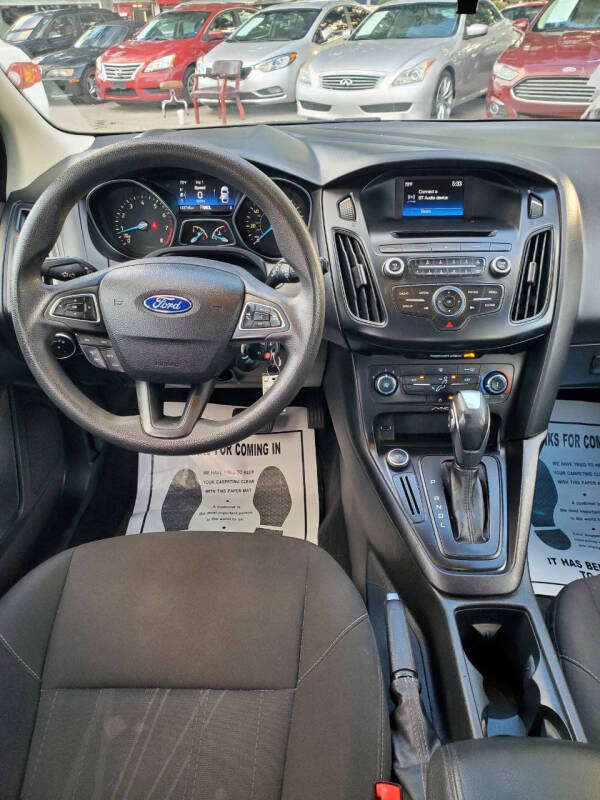 2016 Ford Focus SE