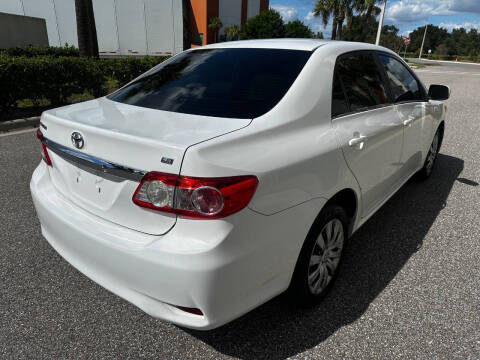 2013 Toyota Corolla LE