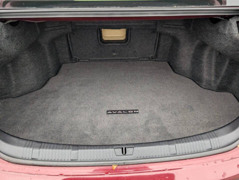 2017 Toyota Avalon XLE Premium