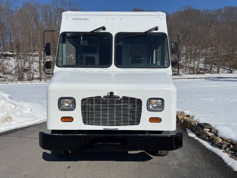 2020 Freightliner MT45 Chassis