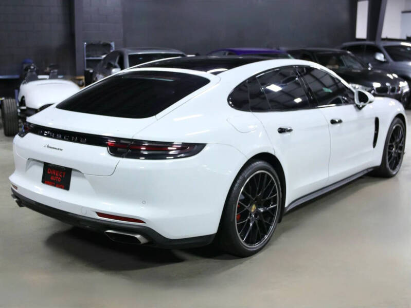 2017 Porsche Panamera