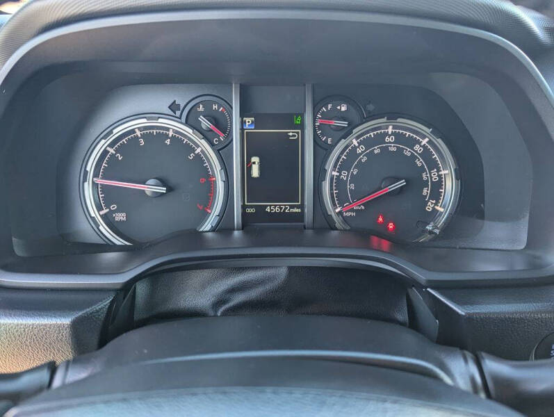 2024 Toyota 4Runner TRD Off-Road