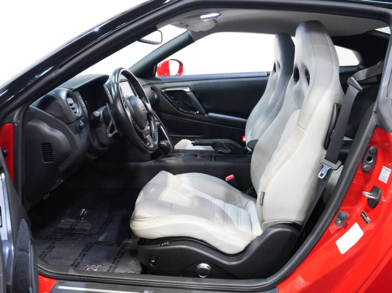 2012 Nissan GT-R Premium