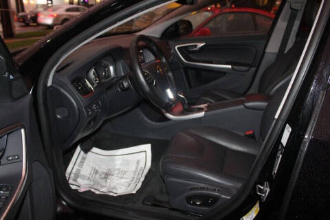 2018 Volvo V60 Cross Country T5 Premier