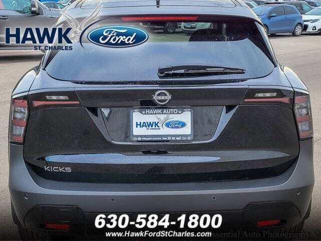 2025 Nissan Kicks SV