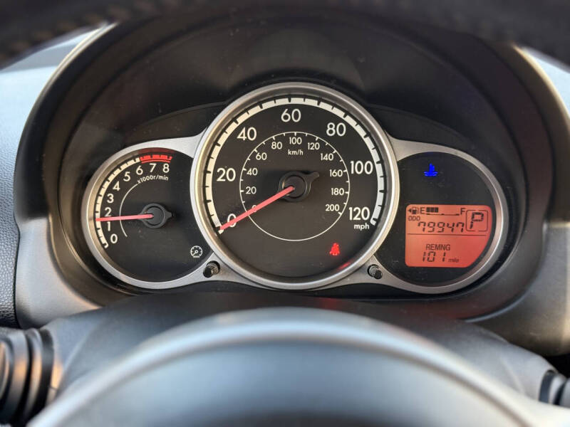 2013 Mazda MAZDA2 Touring