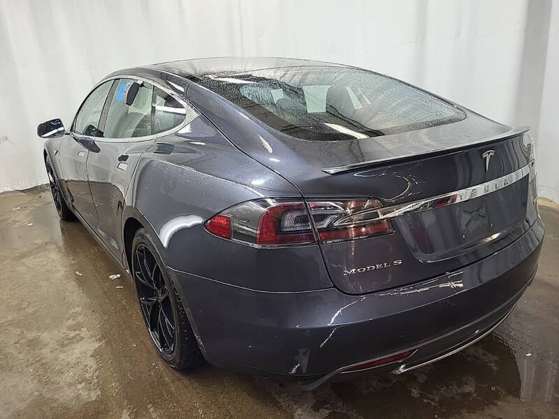 2015 Tesla Model S P85D