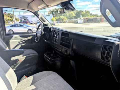 2020 Chevrolet Express 2500