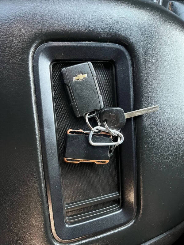 2016 Chevrolet Suburban LS