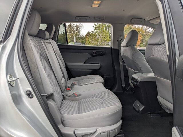 2023 Toyota Highlander L