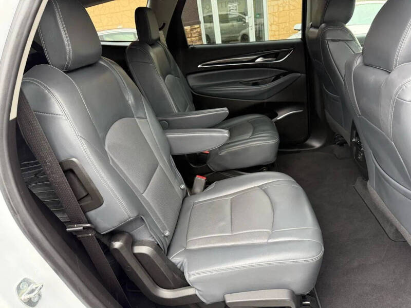 2018 Buick Enclave Essence
