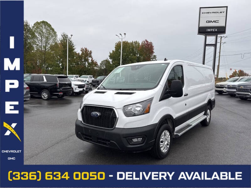 2023 Ford Transit Van Base's photo