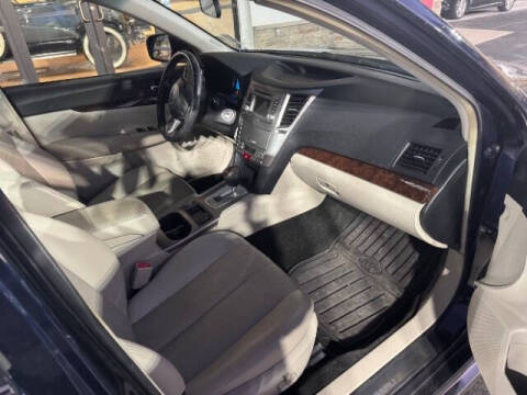 2013 Subaru Legacy 3.6R Limited