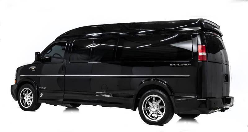 2017 Chevrolet Express 2500