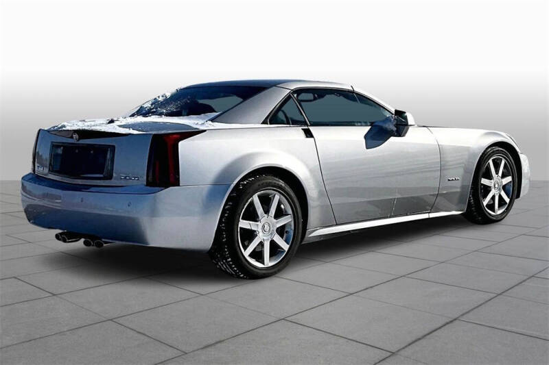 2004 Cadillac XLR