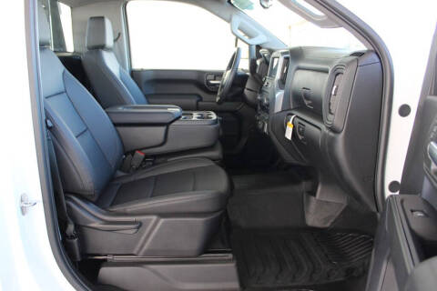 2024 Chevrolet Silverado 3500HD CC