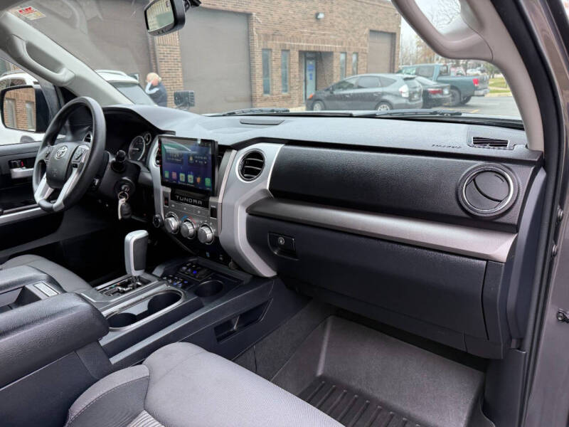 2016 Toyota Tundra SR5