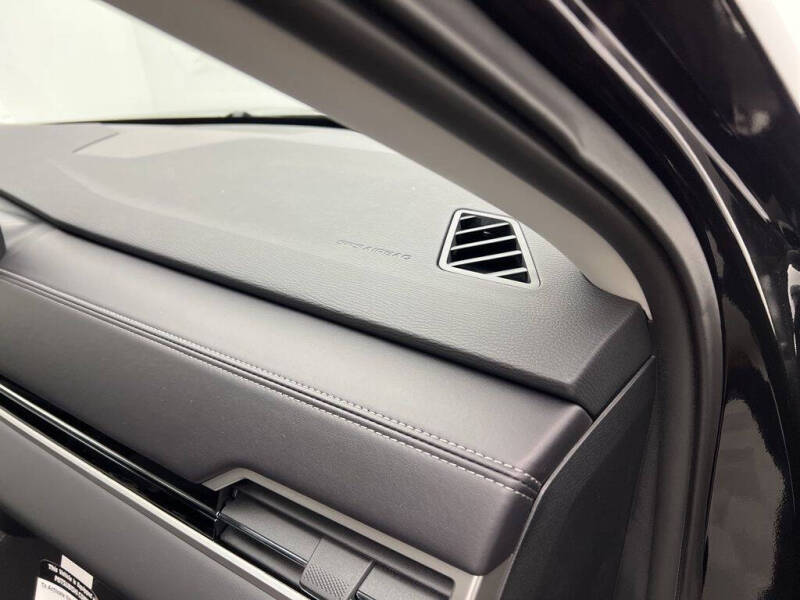 2025 Mitsubishi Outlander ES