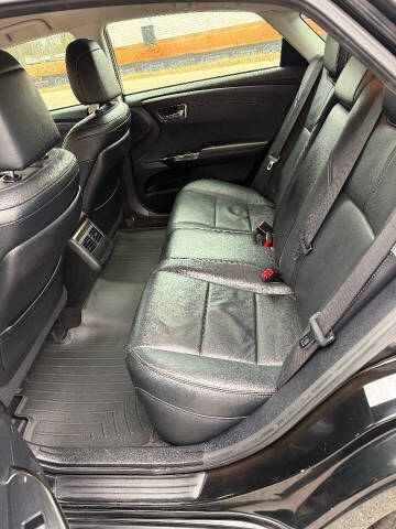 2013 Toyota Avalon XLE