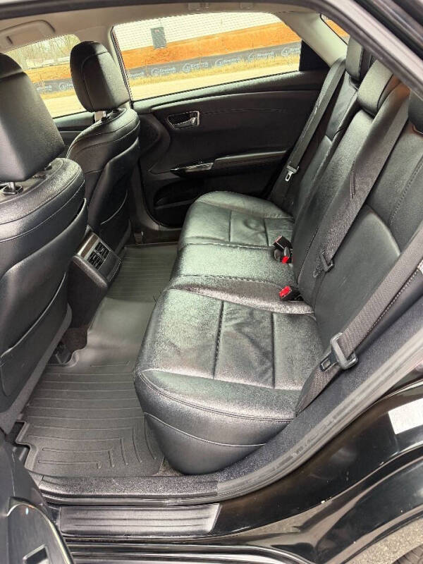 2013 Toyota Avalon XLE