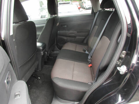 2018 Mitsubishi Outlander Sport LE