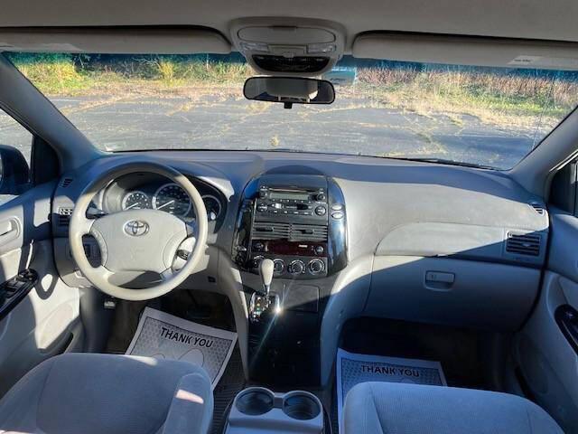 2005 Toyota Sienna