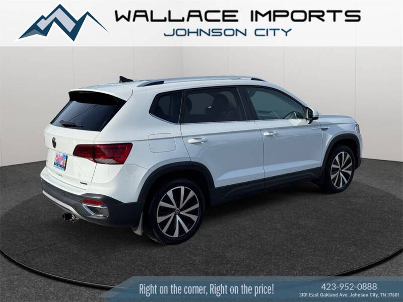 2022 Volkswagen Taos SE 4Motion