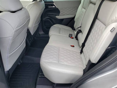 2022 Mitsubishi Outlander SEL