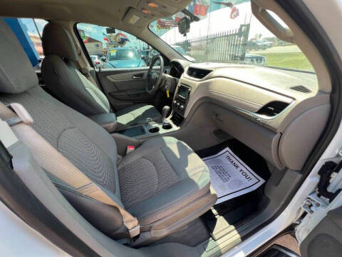 2016 Chevrolet Traverse LS