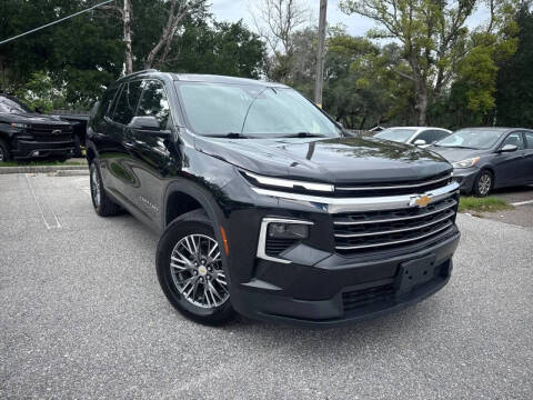 2024 Chevrolet Traverse LT
